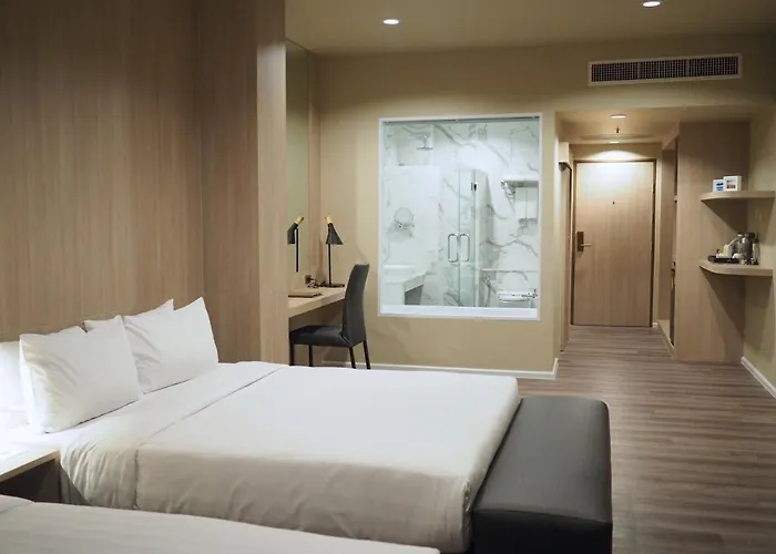 Gold Orchid Hotel 4*