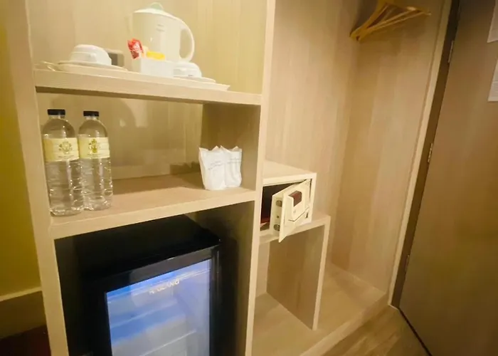 Gold Orchid Hotel 4*