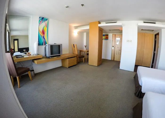 Hotel Gold Orchid 4*