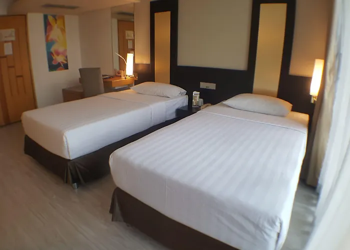 Gold Orchid Hotel 4*