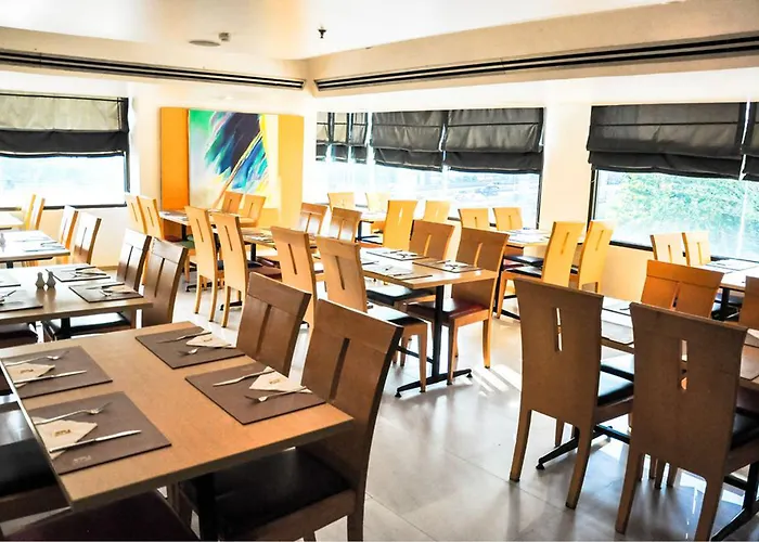 Gold Orchid Hotel